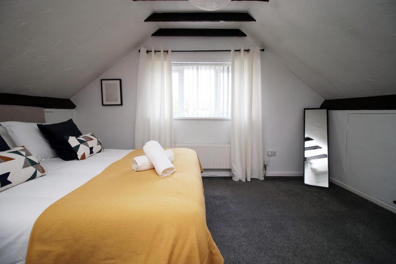 Becky'S Bungalow By Ty Sa -Spacious 4 Bed Bungalow Cardiff Exteriér fotografie